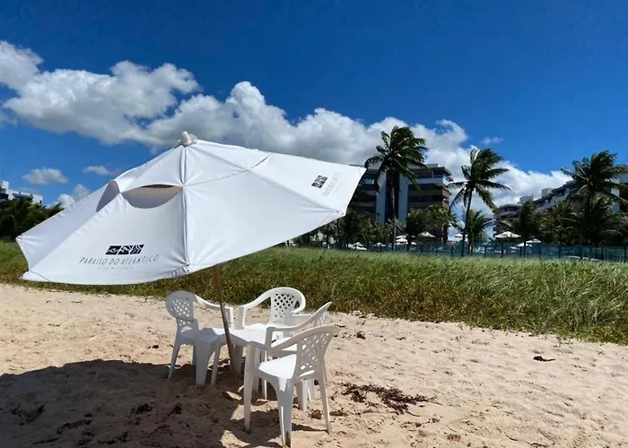 Apartamento A Beira-Mar Com Piscina