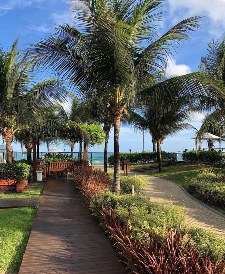 A Beira-mar Com Piscina Apartment *
